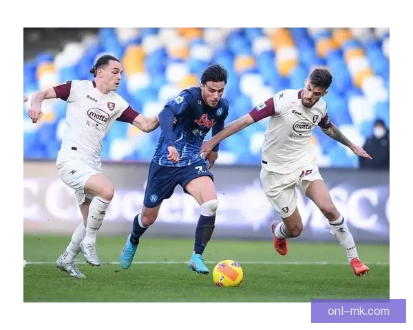 博洛尼亚客场力克那不勒斯锁定欧冠资格笑傲赛场